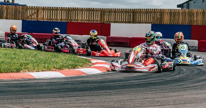 Pourquoi mon kart perd de la puissance : causes et solutions
